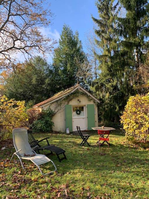 Maisonnette En Clairiere De Foret Gambais 외부 사진